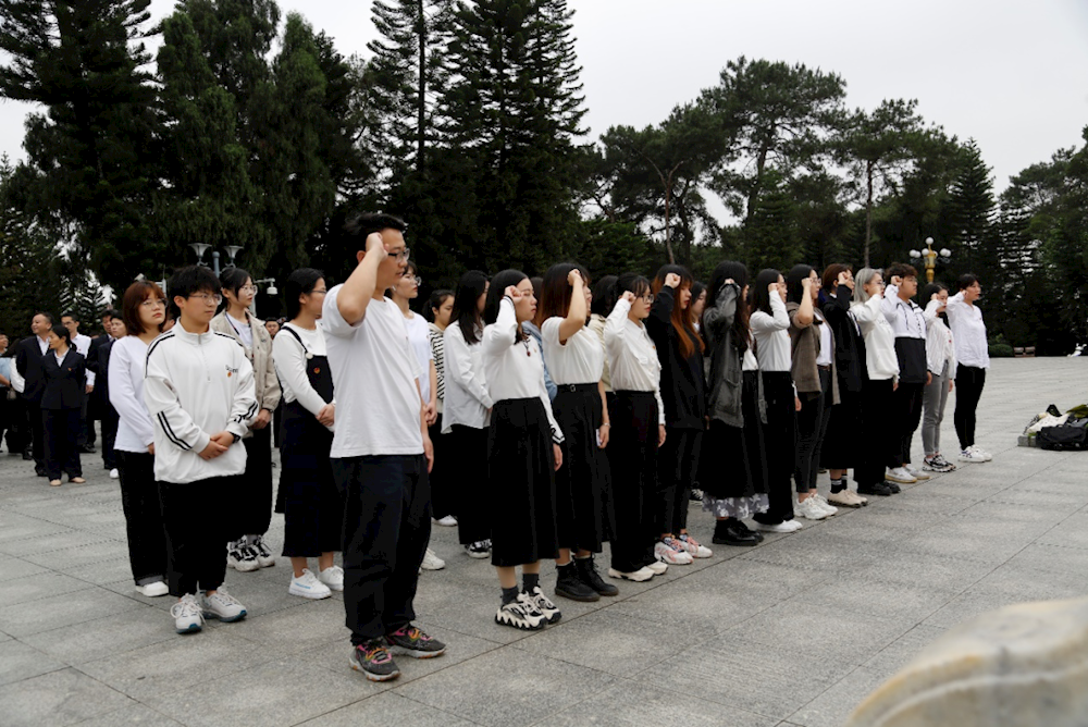 bbfeb51d61184a3aa70a7d7ceeabefa0.png bbfeb51d61184a3aa70a7d7ceeabefa0.png