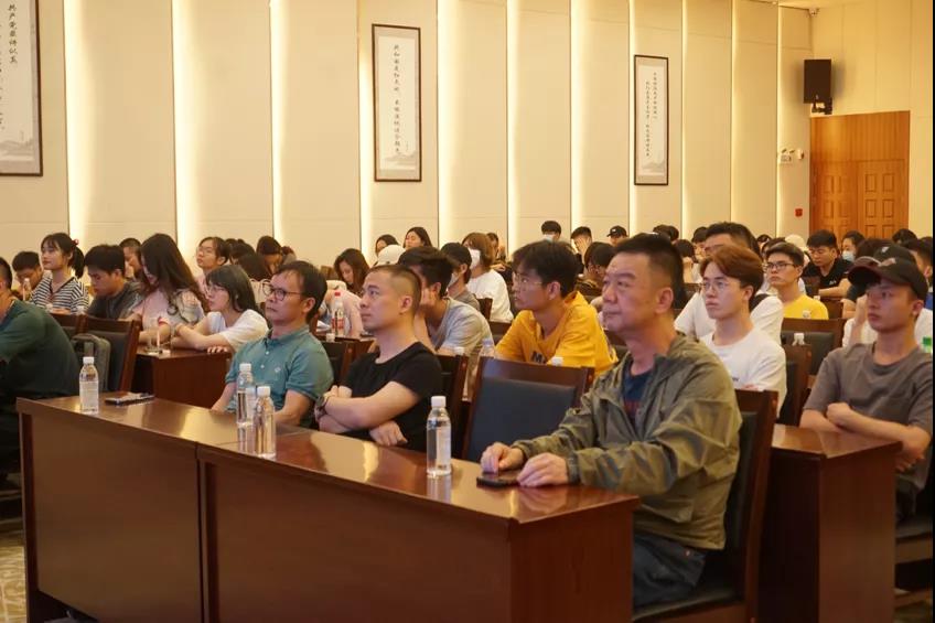 b15c7c46fdff4919909af31566eff196.jpg 必威西汉姆联官网