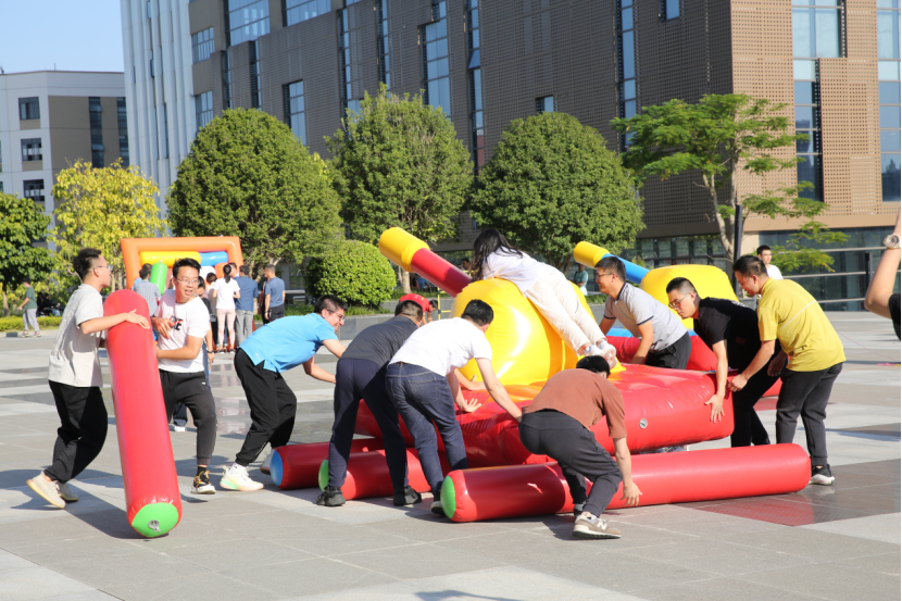 1b647943c65f4c8893e0417514a0624e.png 1b647943c65f4c8893e0417514a0624e.png