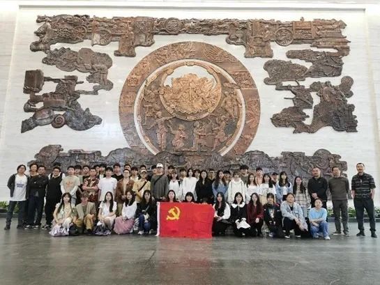 fbed7add9a074adb8e82f0d8967aa481.jpg 必威西汉姆联官网