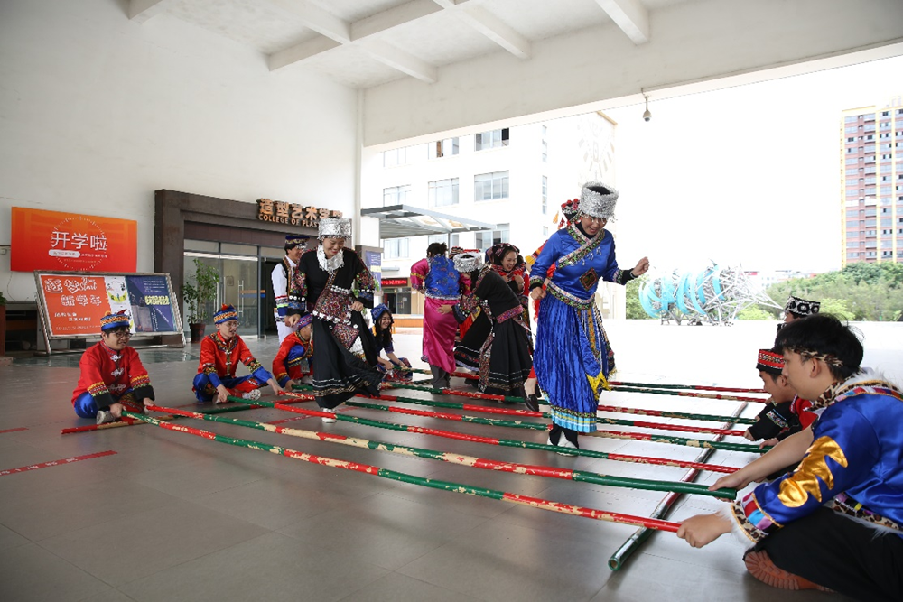 38b6ce5e24e64bb4858a616dea9a6f8d.png 38b6ce5e24e64bb4858a616dea9a6f8d.png