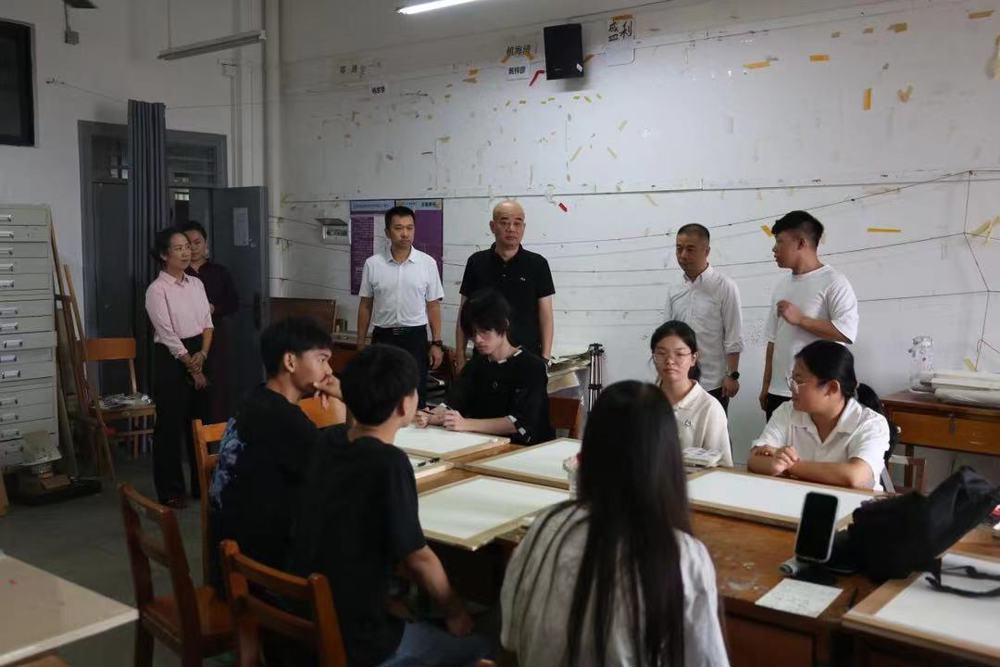 470d7e63c13c42c591173496af52d459.jpg 必威西汉姆联官网