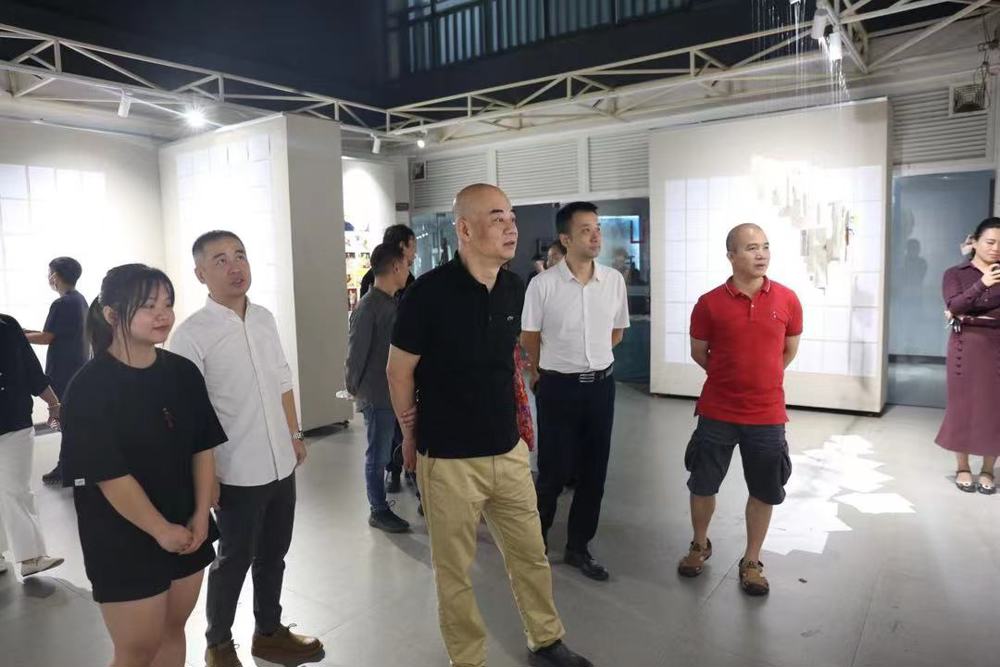 bc42d4113e2541f2a3624c53945faf02.jpg 必威西汉姆联官网