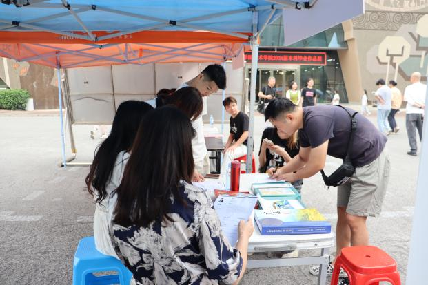 e5ce029cb0634638847a9e7f6d582385.png e5ce029cb0634638847a9e7f6d582385.png