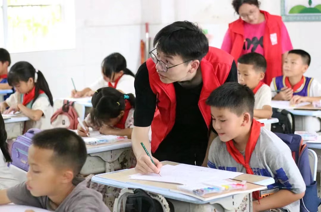 3bced8a690424a0594445cba8a35f539.jpg 必威西汉姆联官网