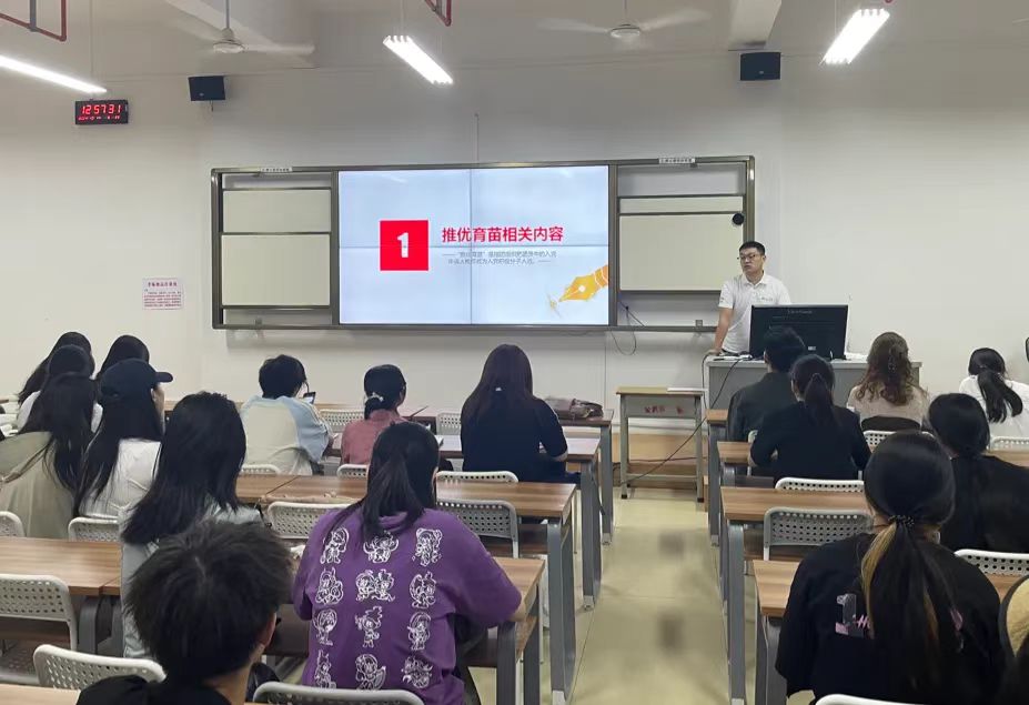 1bc6a1d99c1946dd9c41a3a19f7ff5df.jpg 必威西汉姆联官网