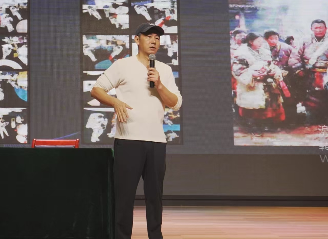 1298869183b44890aaebedc8e4c5dac4.jpg 必威西汉姆联官网