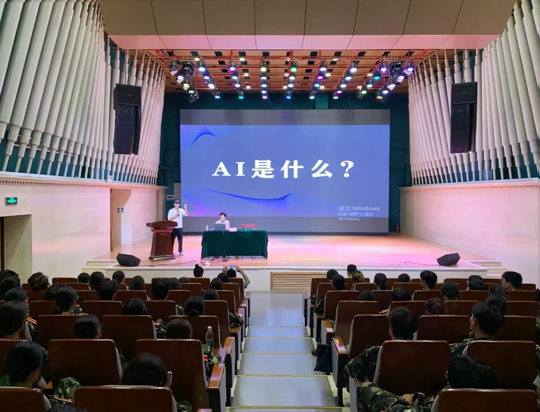 a02687d6afb44a8c887bbb5b79b70093.jpg 必威西汉姆联官网