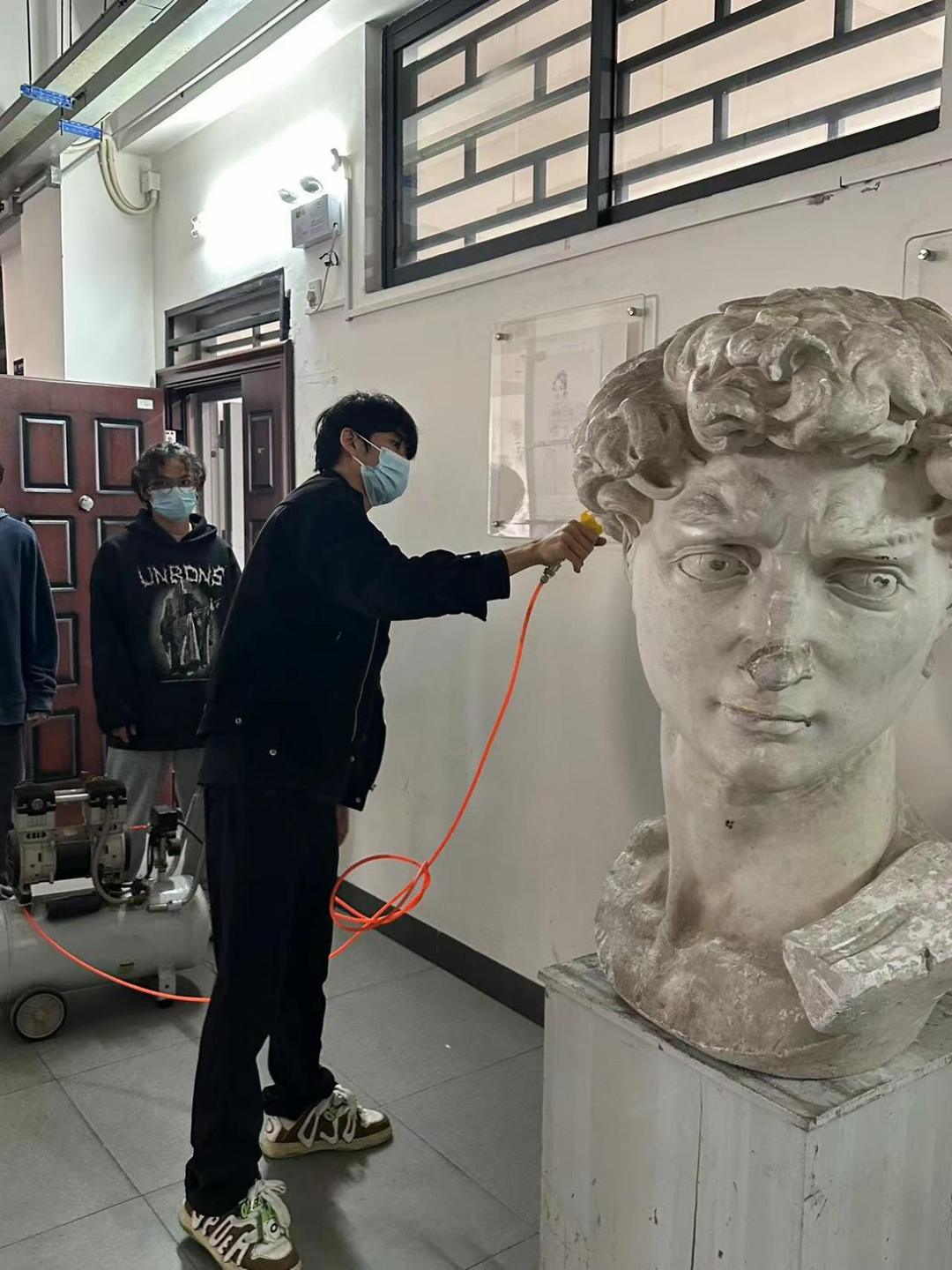 58186c4b4b6745efb508e886be891f75.png 58186c4b4b6745efb508e886be891f75.png