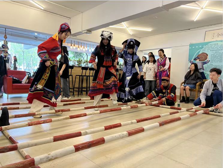 c9debddb19154c3b9bc9233c53599f39.jpg 必威西汉姆联官网